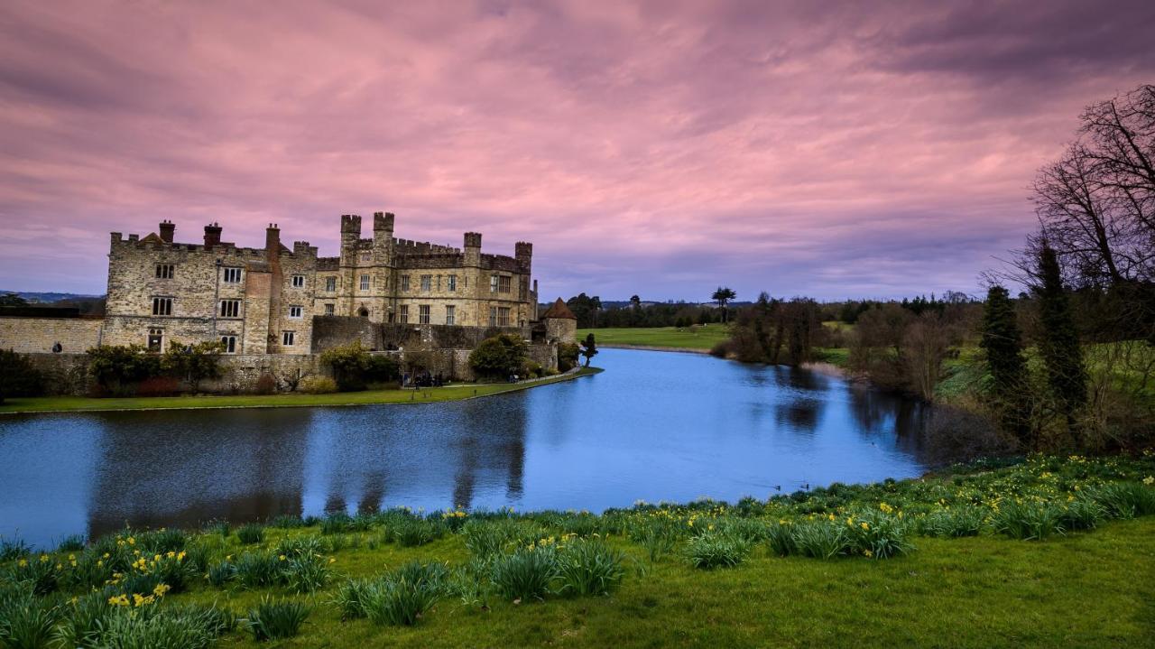 Leeds Castle Maiden'S Tower Bed and Breakfast Μέιντστοουν Εξωτερικό φωτογραφία